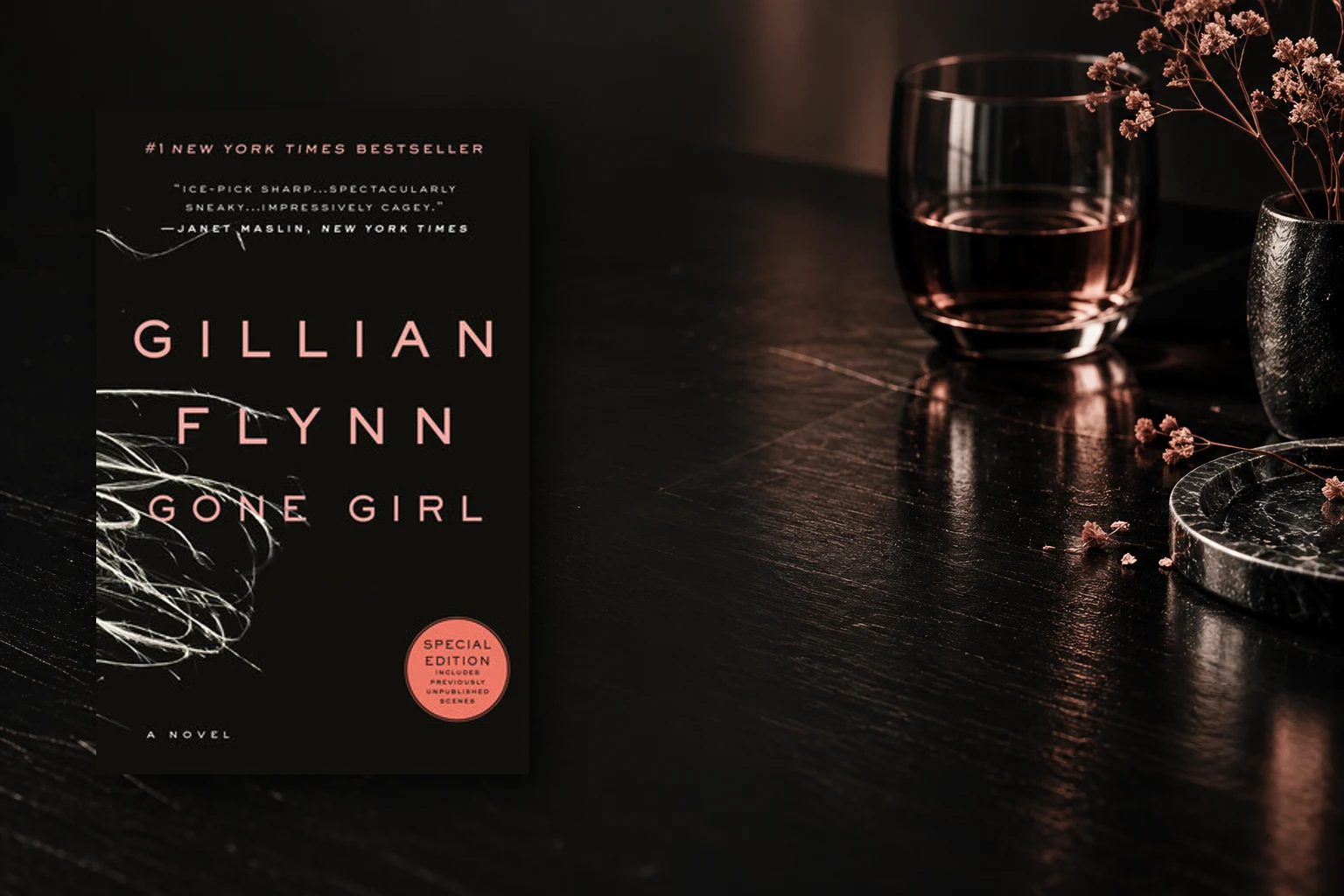 Book cover or source illustration for Gone Girl — Gillian Flynn